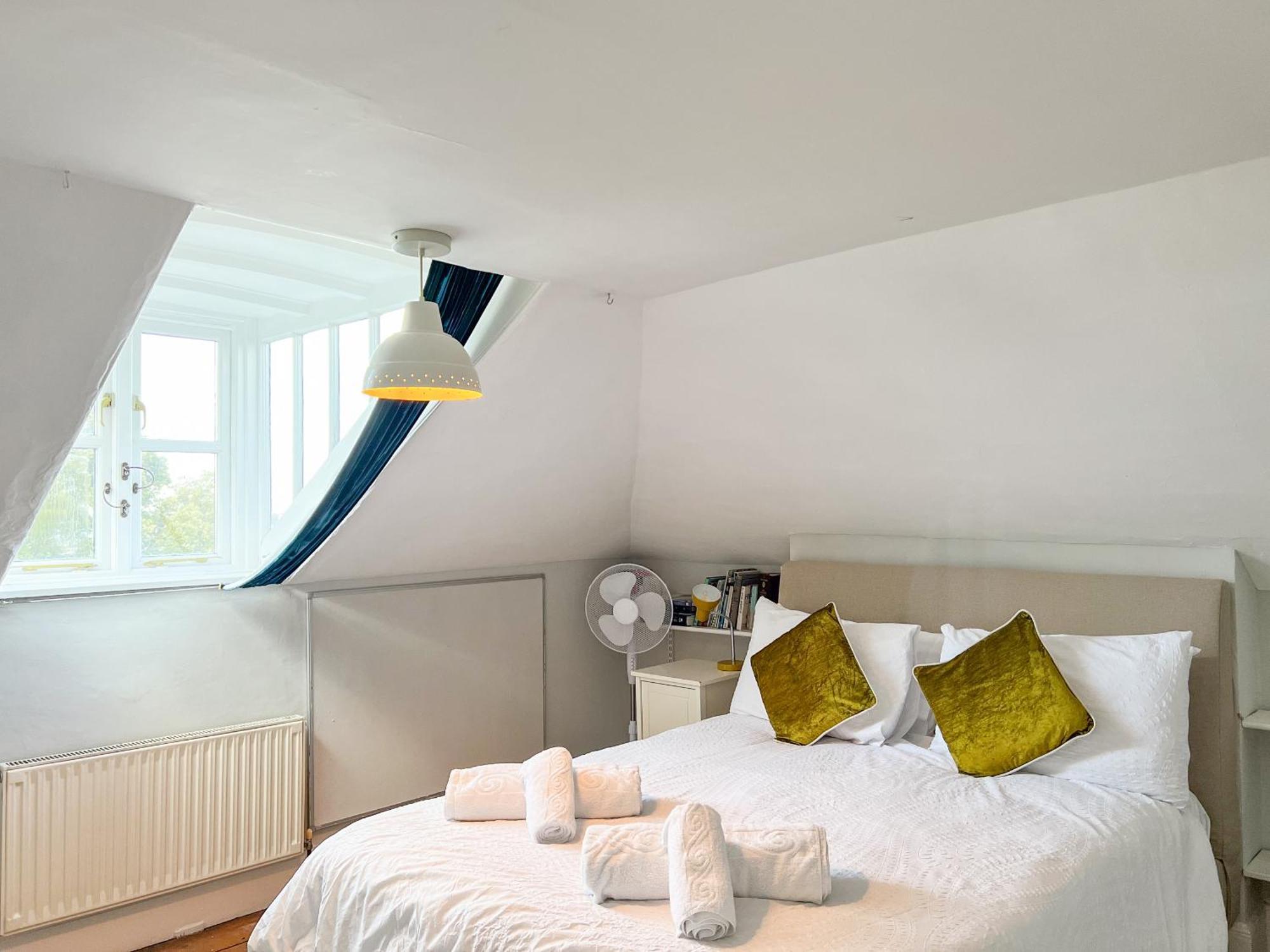 Arden Villa, Sleeps 8, Moments From The Golden Sandy Beach Of Ryde Ryde  Exterior photo
